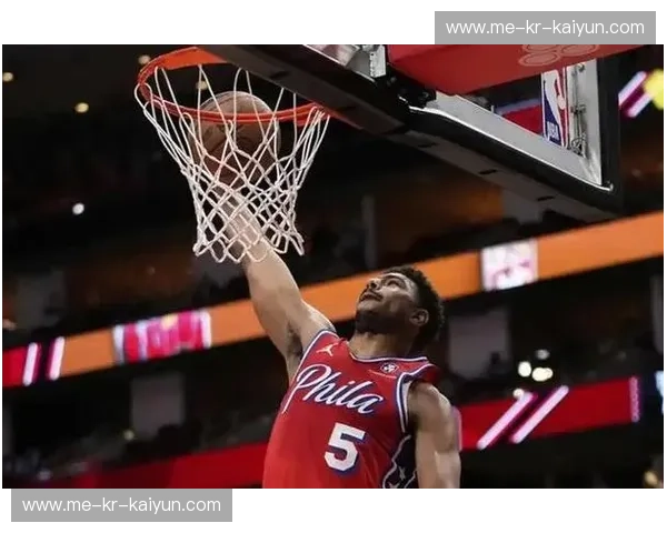 决战休斯顿！火箭vs76人直播，两大状元巅峰对决，谁能点燃丰田中心？